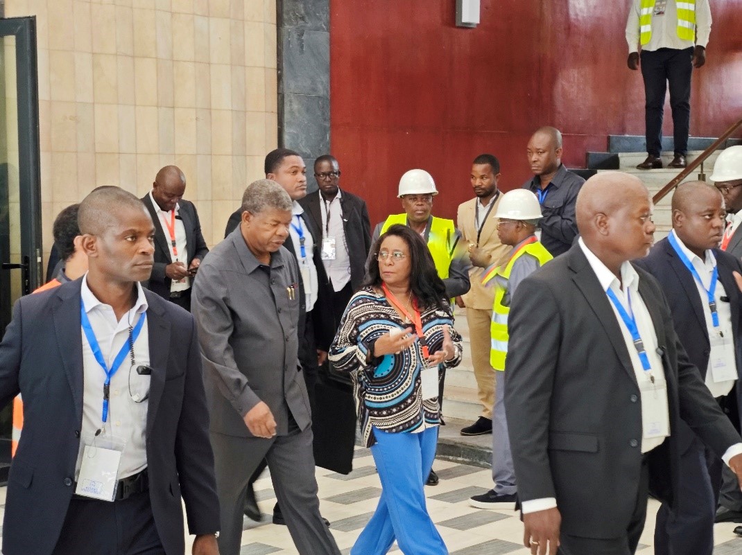 Angola President inspected the Science and Technology Development Project（Phase I）